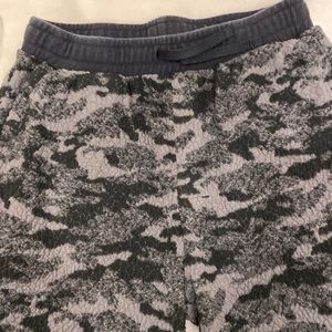 Boys Vineyard Vines Camo Sherpa Jogger Pants